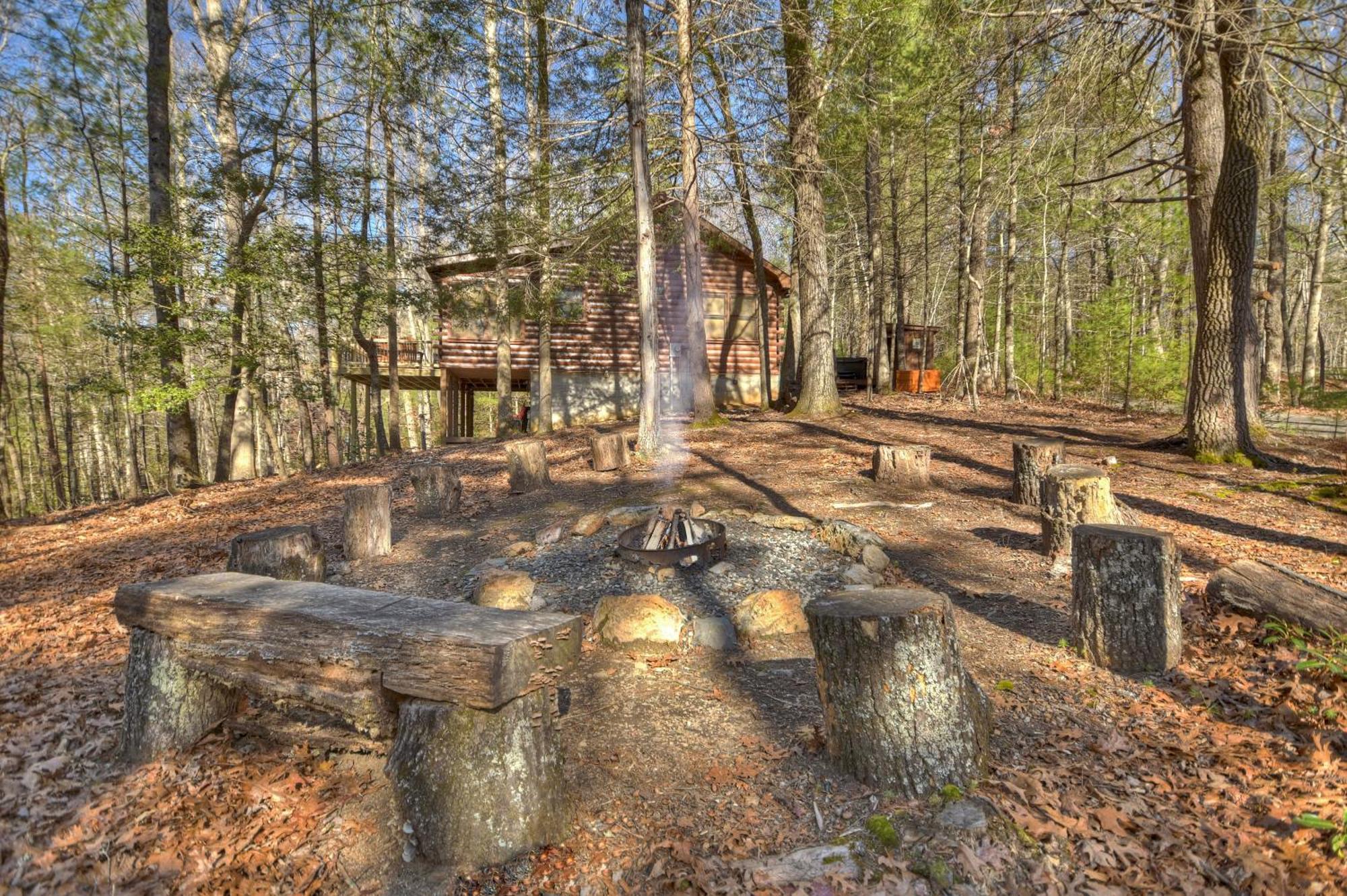 Knotty Pines Pet-Friendly Gas Fireplace Plus A Firepit Cherry Log Eksteriør bilde